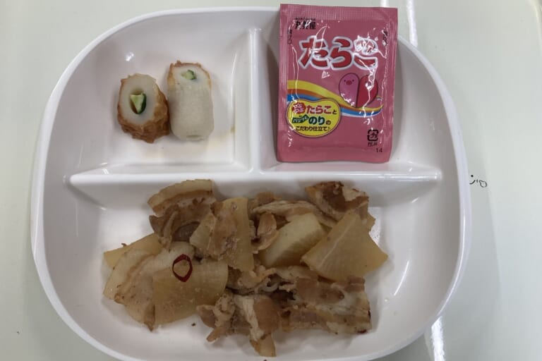 【親和の学生寮】今日の朝ごはん☆豚ばら大根