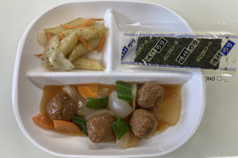 【親和の学生寮】今日の朝ごはん☆ミートボール炒め