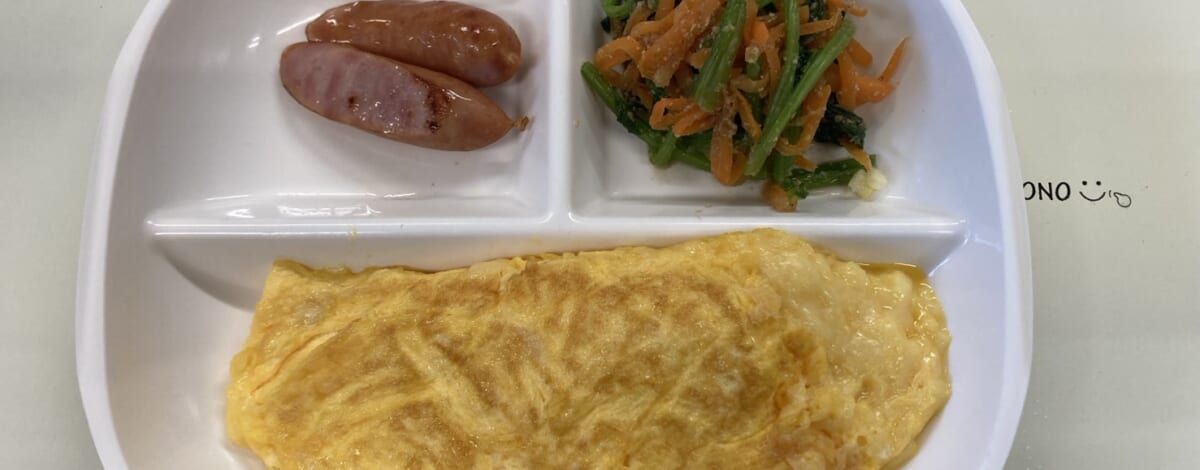 【親和の学生寮】今日の朝ごはん☆チーズオムレツ