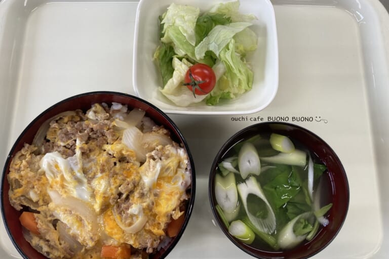【親和の学生寮】今日の晩ごはん☆他人丼