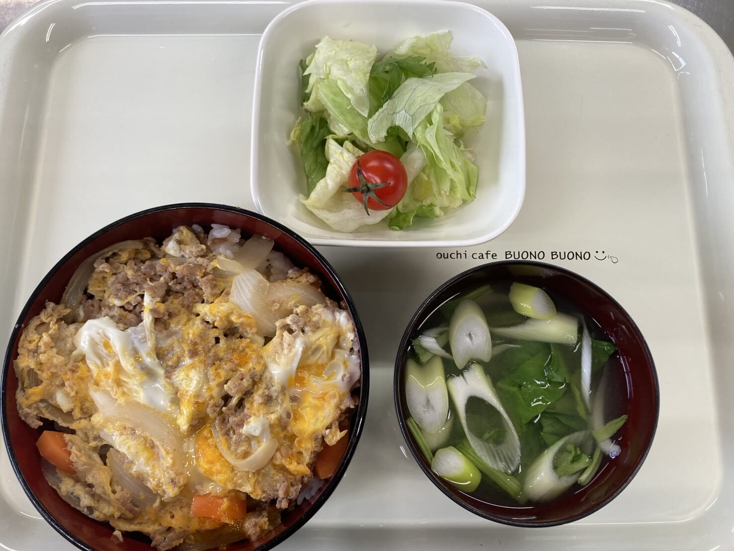 【親和の学生寮】今日の晩ごはん☆他人丼
