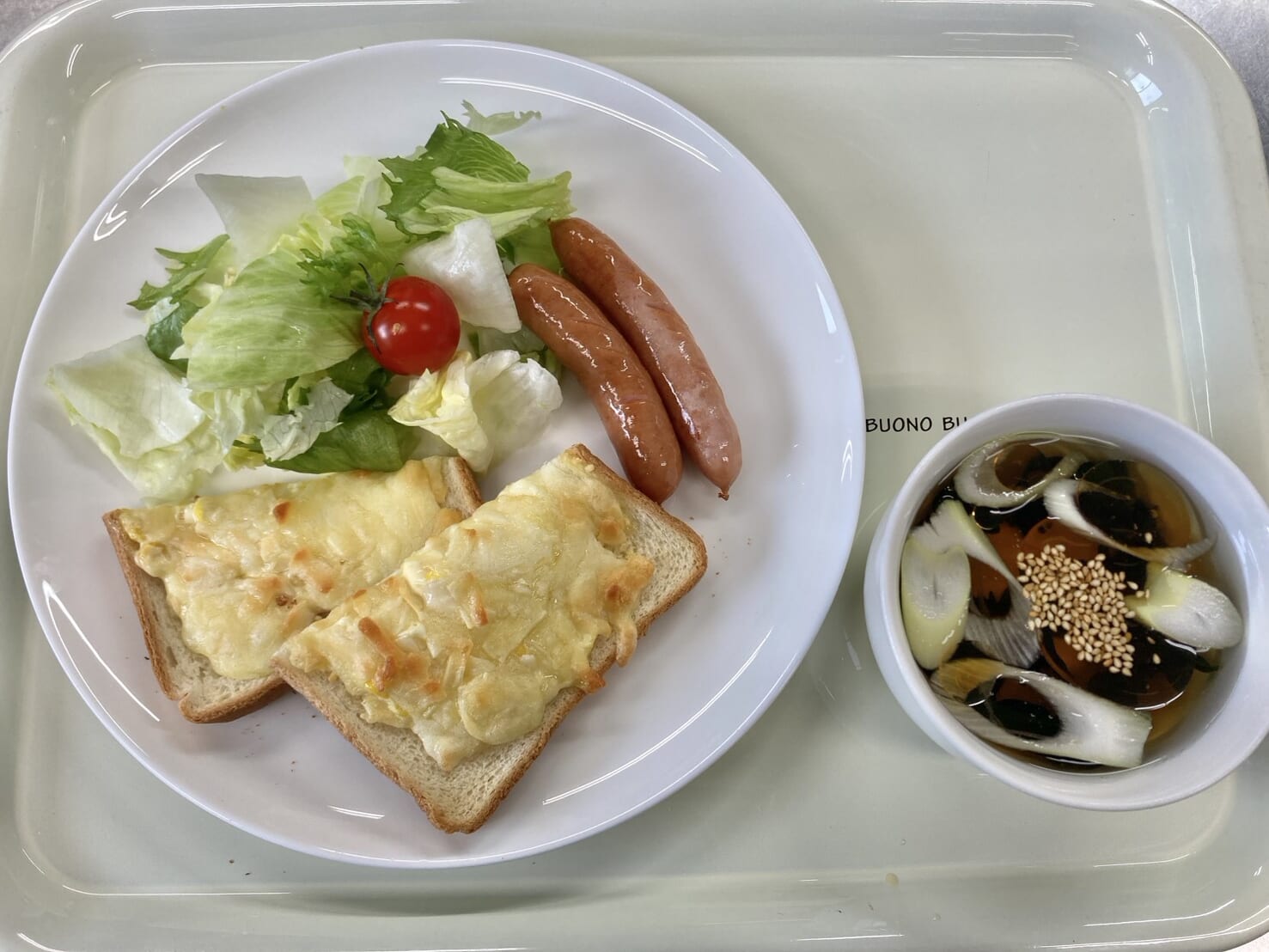 【親和の学生寮】今日の朝ごはん☆ツナマヨトースト