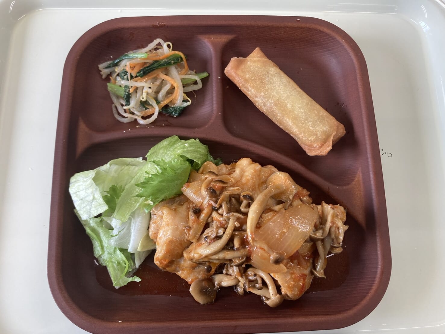 【親和の学生寮】今日の晩ごはん☆チキンのトマト煮