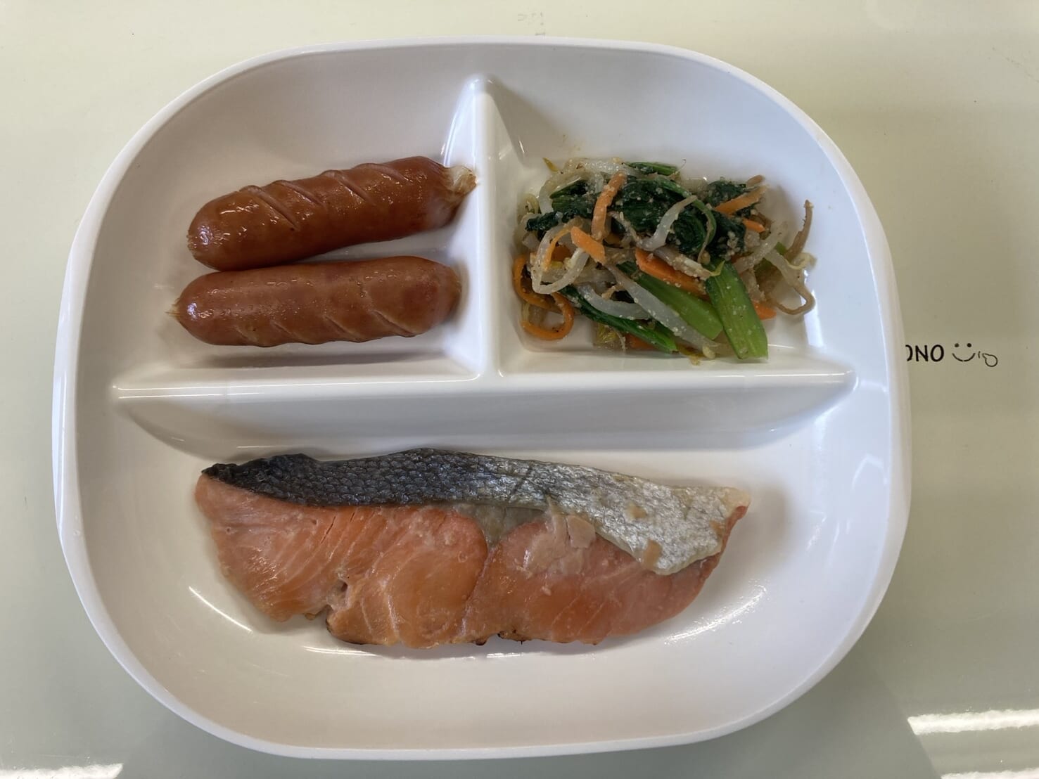 【親和の学生寮】今日の朝ごはん☆焼魚と三色ナムル