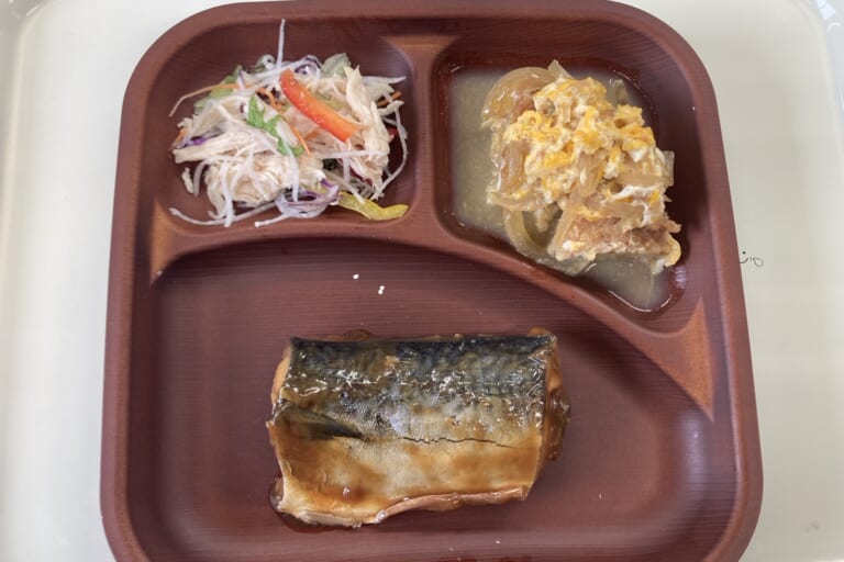 【親和の学生寮】今日の晩ごはん☆さばみそ煮