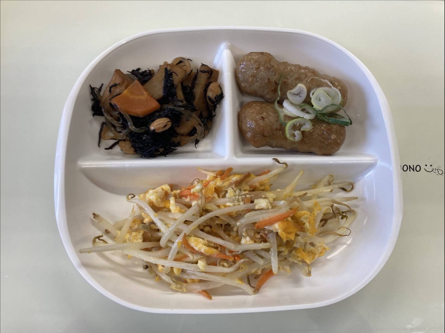 【親和の学生寮】今日の朝ごはん☆もやし卵炒め