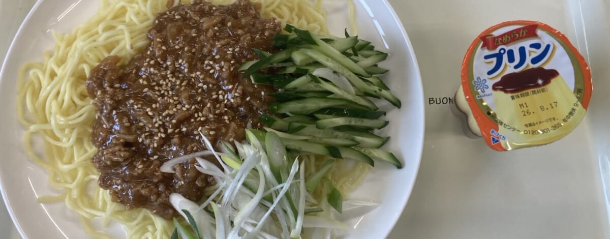 【親和の学生寮】今日の晩ごはん☆ジャージャー麺