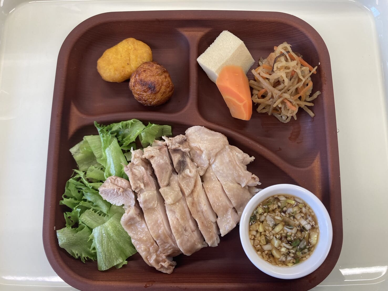 【親和の学生寮】今日の晩ごはん☆よだれ鶏