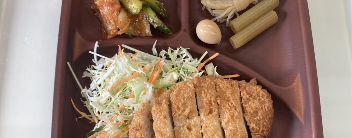 【親和の学生寮】今日の晩ごはん☆とんかつ
