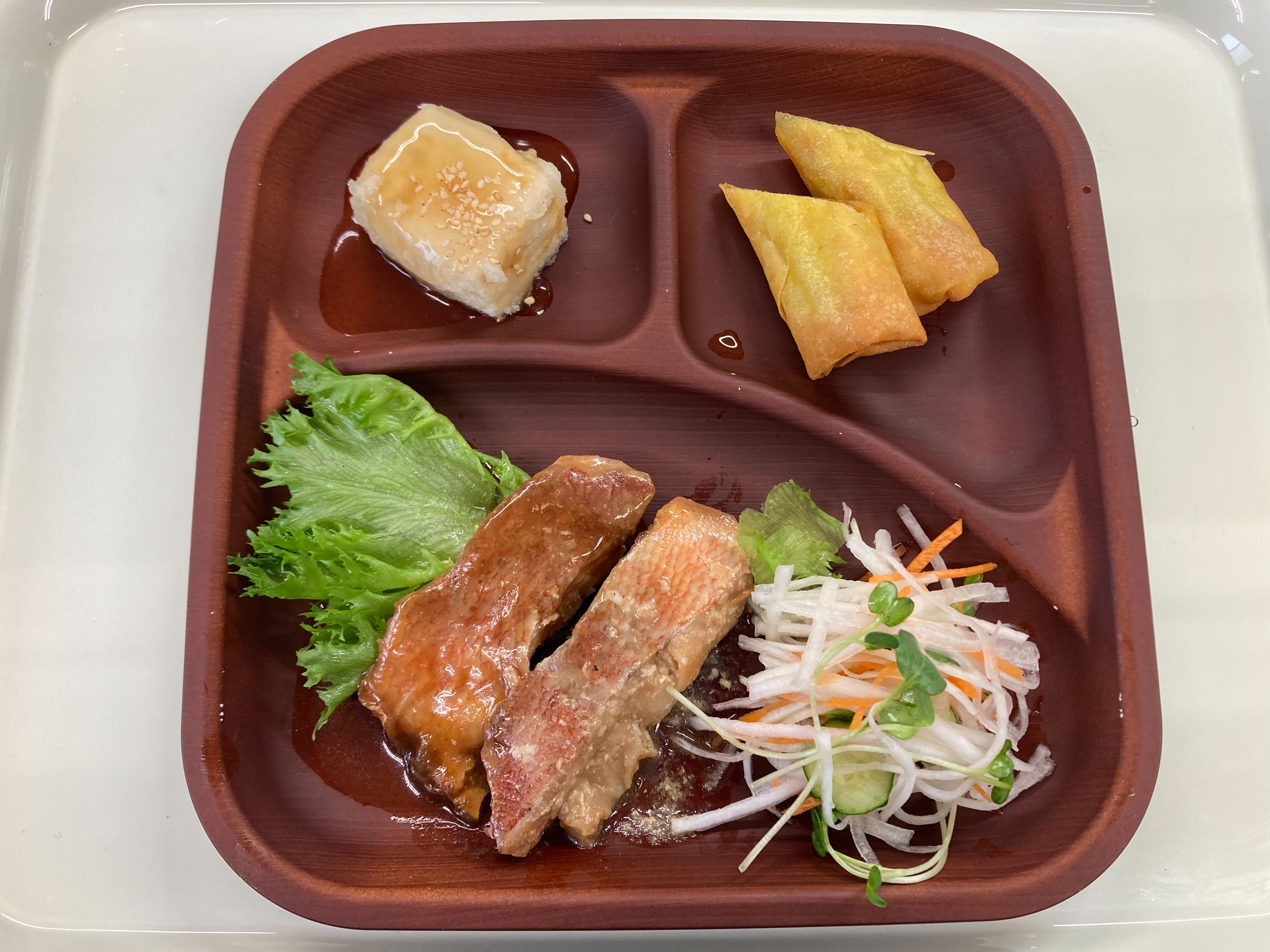 【親和の学生寮】今日の晩ごはん☆煮魚