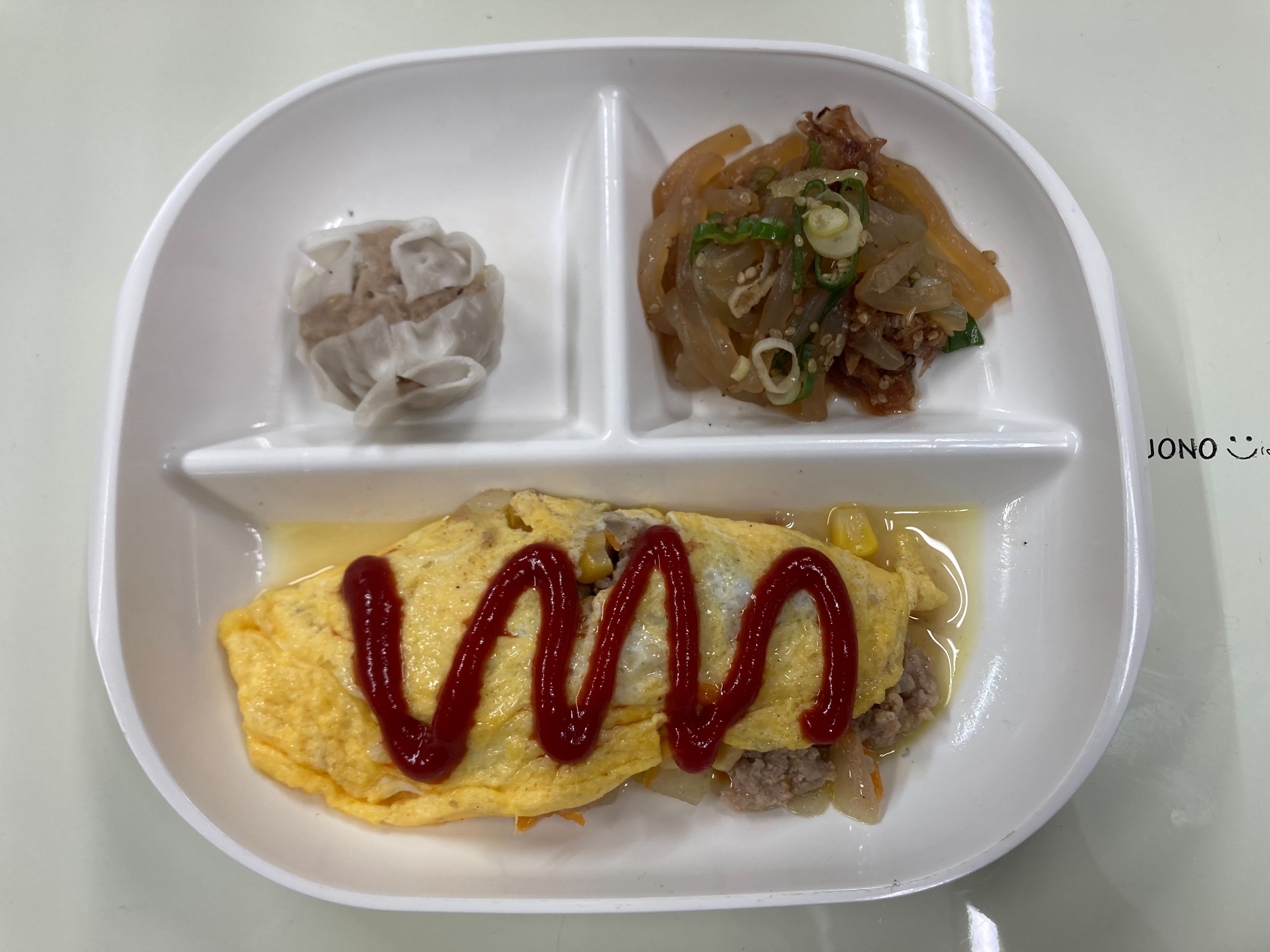 【親和の学生寮】今日の朝ごはん☆ミートオムレツ