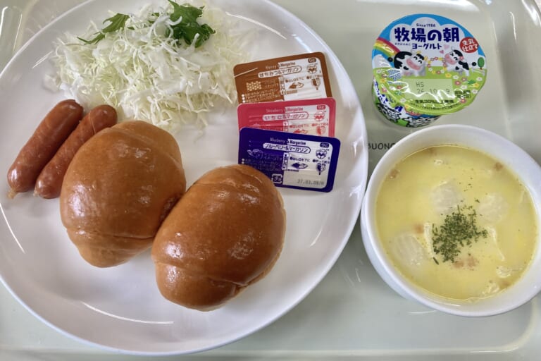 【親和の学生寮】今日の朝ごはん☆バターロール